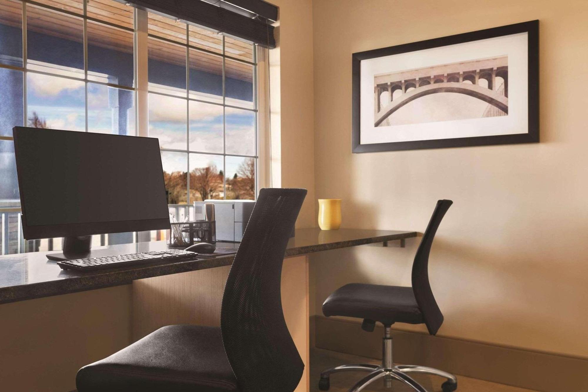 Country Inn & Suites By Radisson, Billings, Mt ภายนอก รูปภาพ