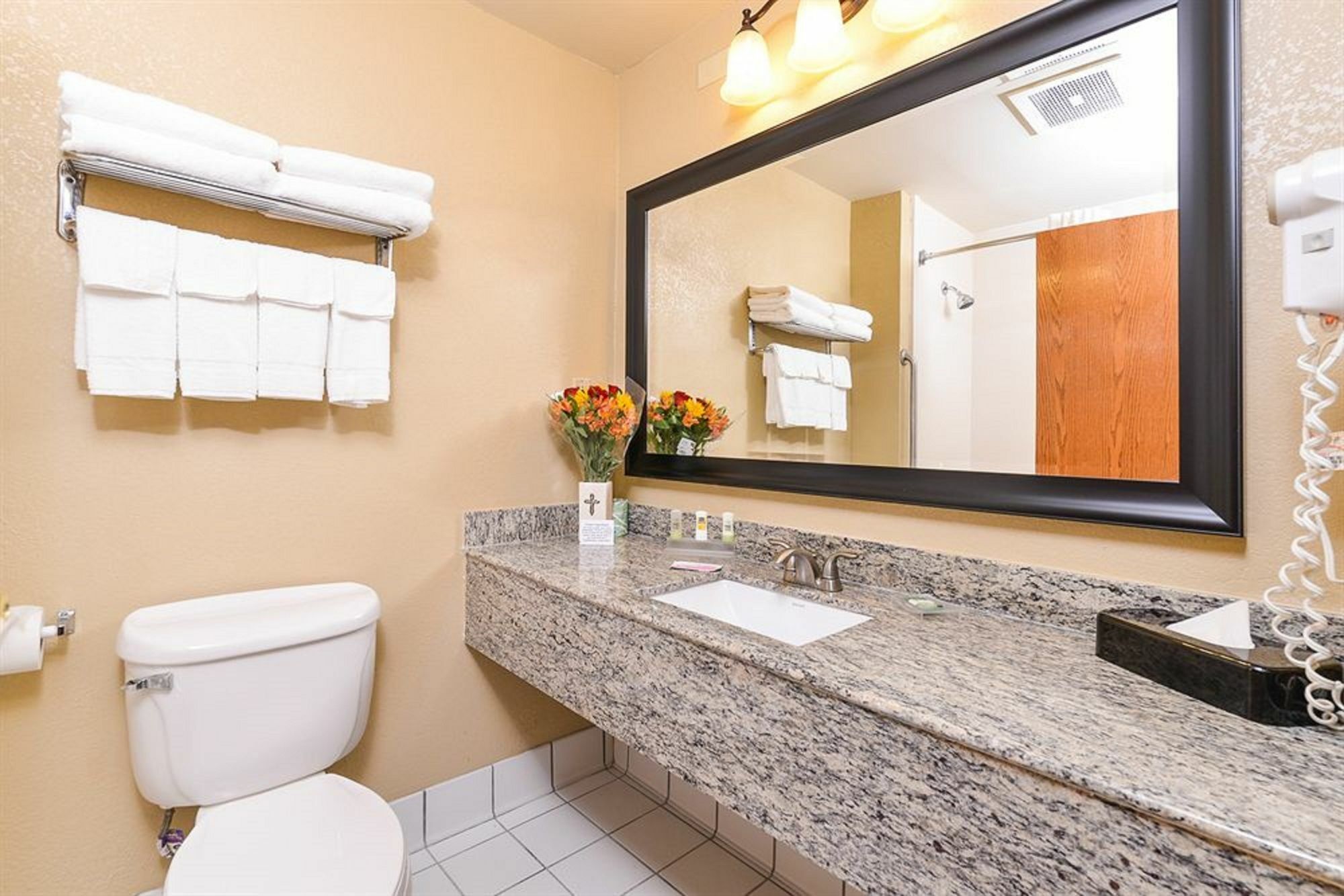 Country Inn & Suites By Radisson, Billings, Mt ภายนอก รูปภาพ